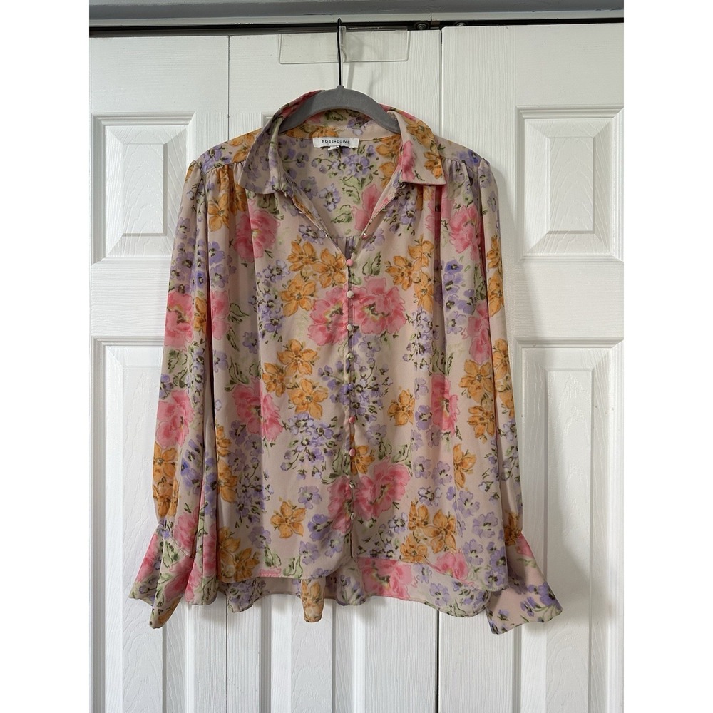 Rose + Olive Women Sz S Top Shirt Blouse Button Down Cream Pink Floral